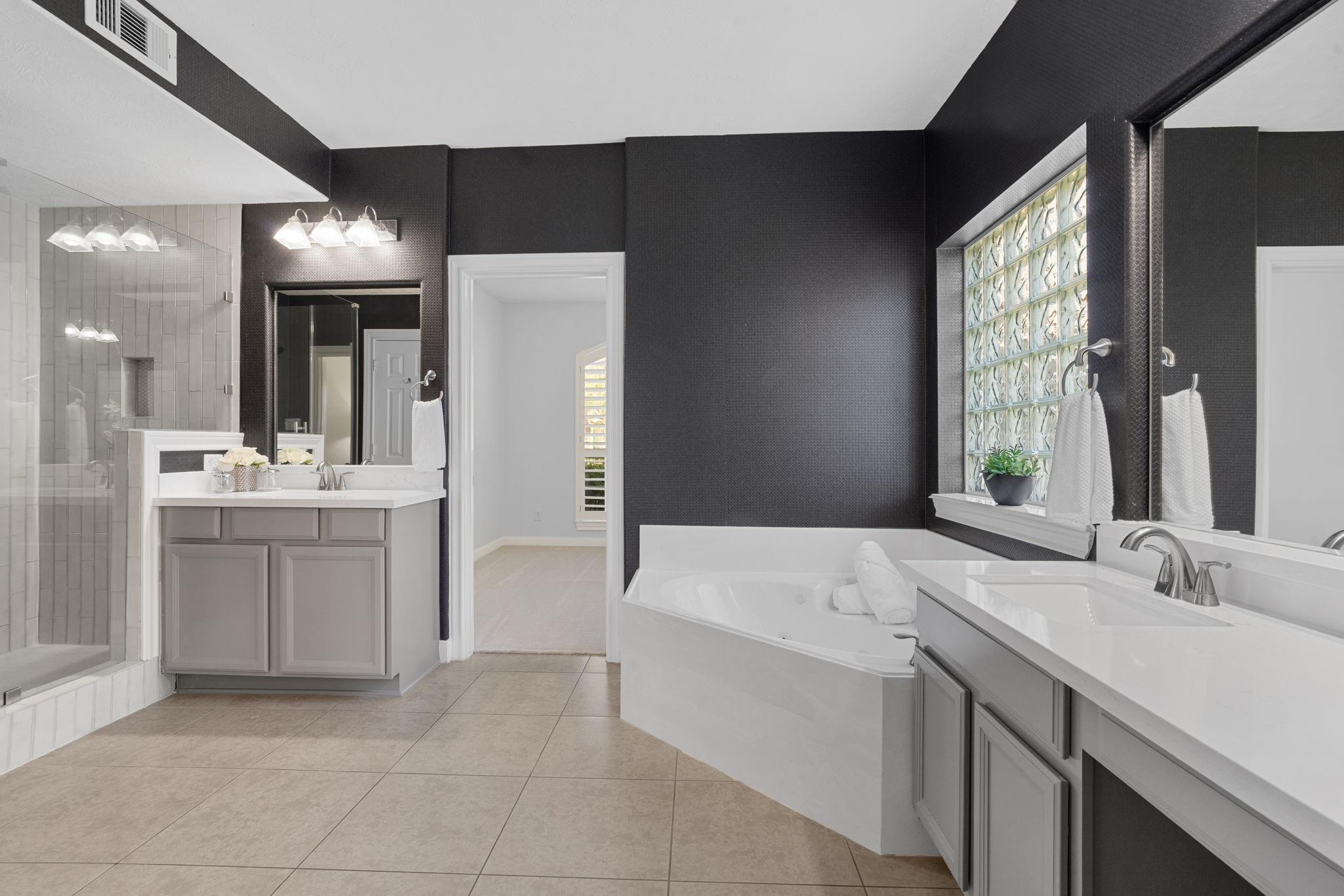 9227 Turtle Pond Lane