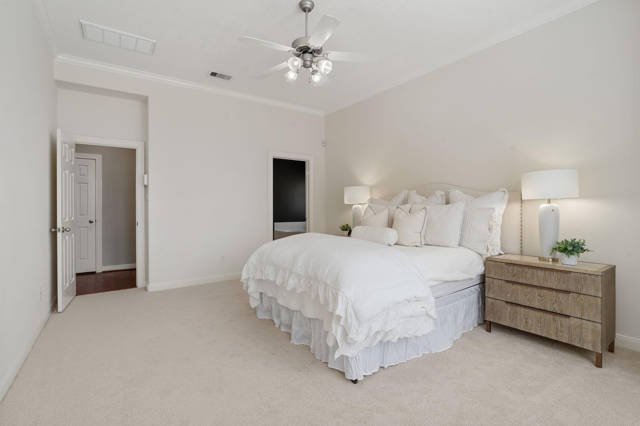 9227 Turtle Pond Lane