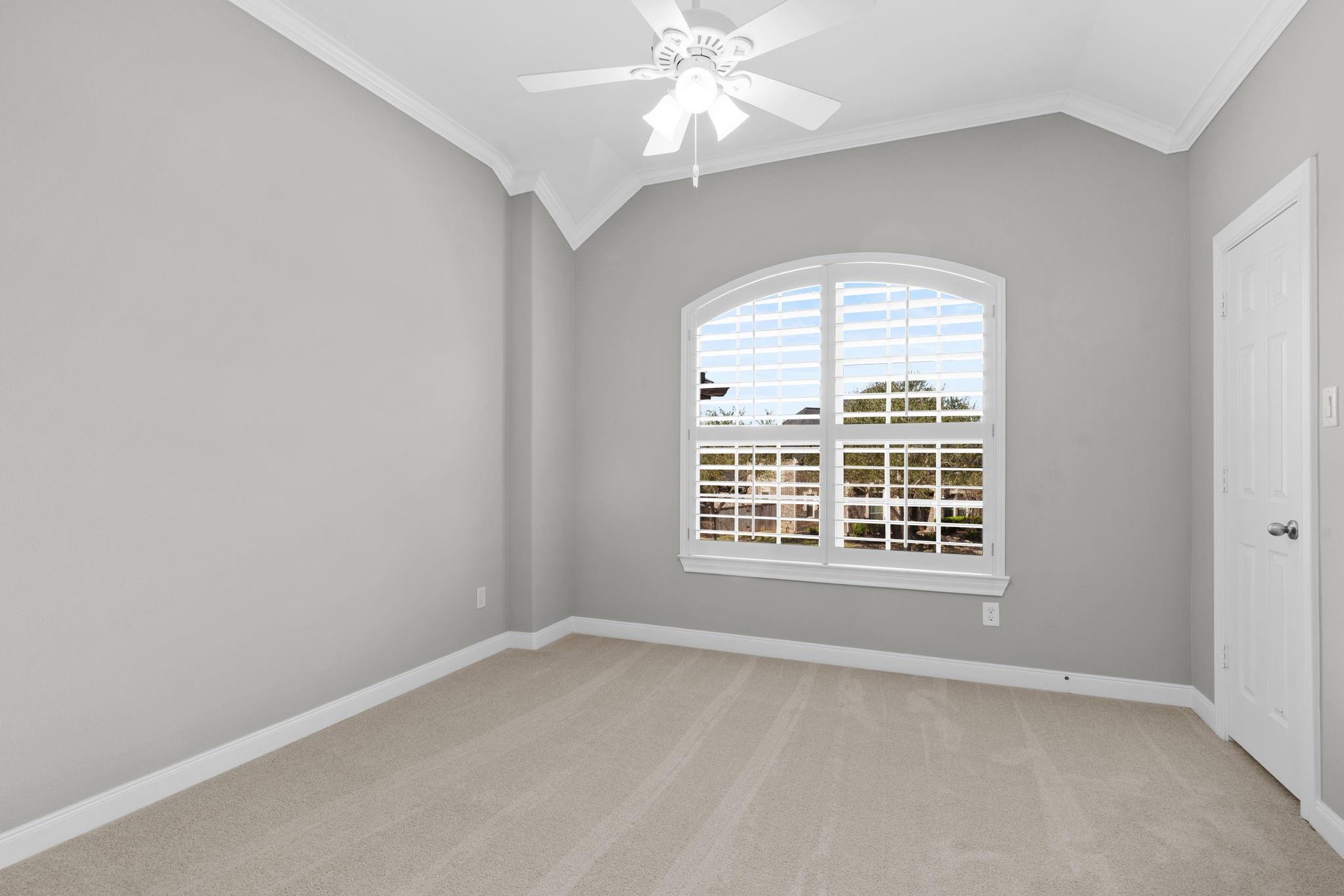 9227 Turtle Pond Lane