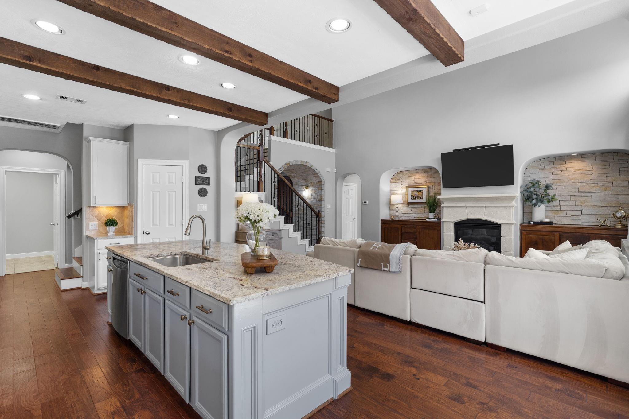 9227 Turtle Pond Lane