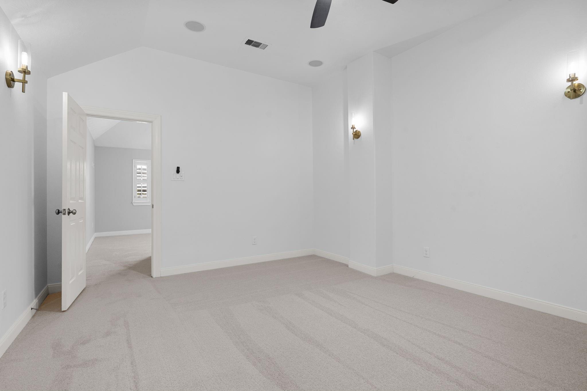 9227 Turtle Pond Lane