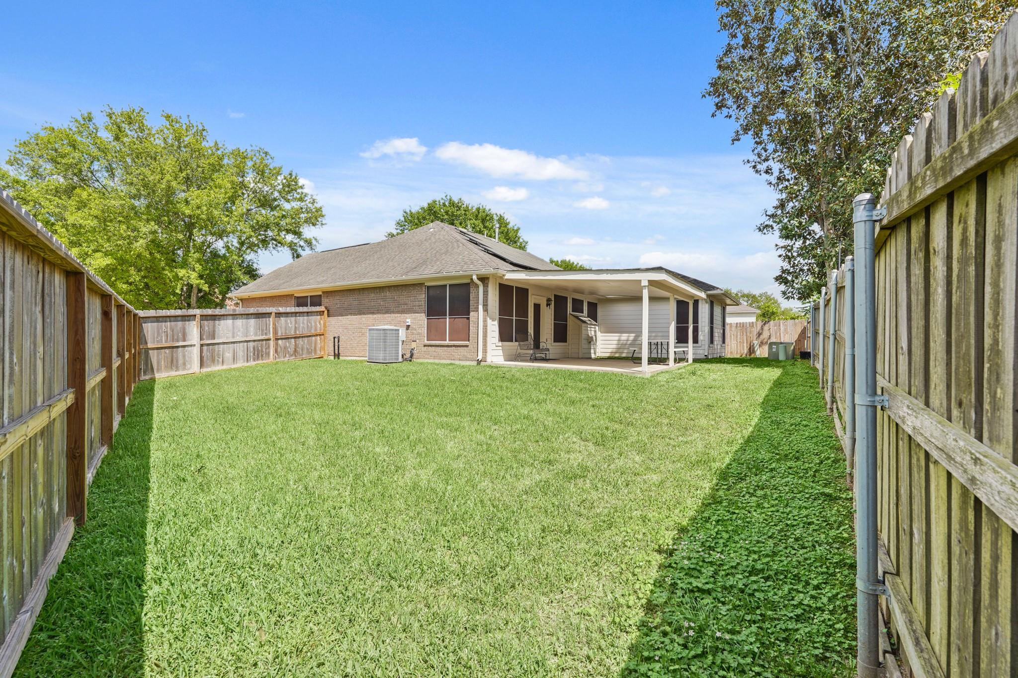 3519 Stratford Plaza Lane