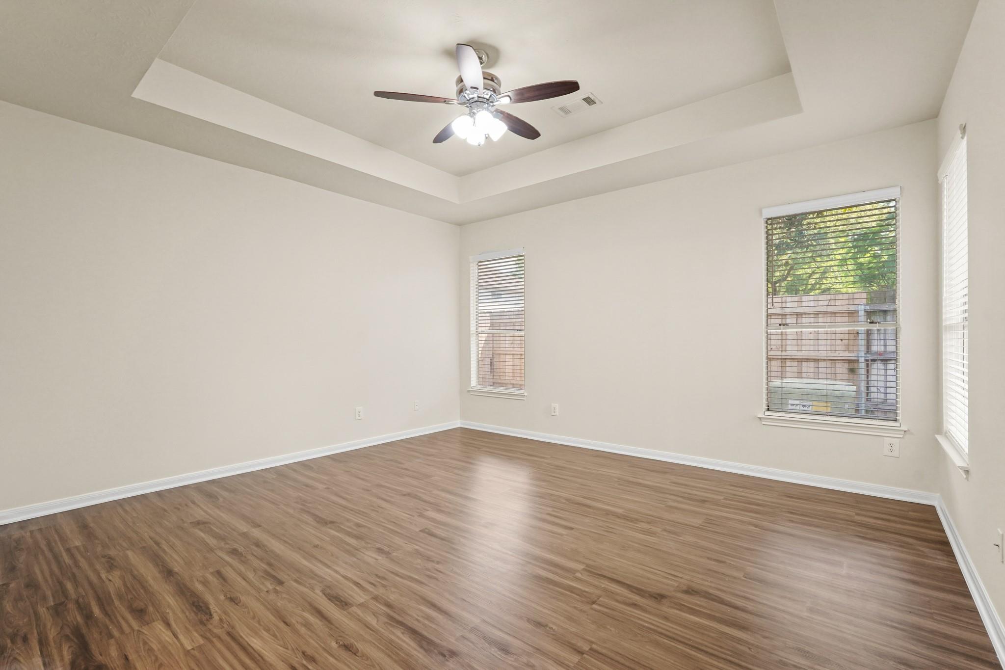 3519 Stratford Plaza Lane