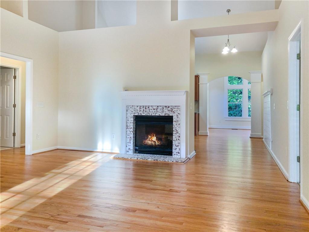 214 Cottage Walk