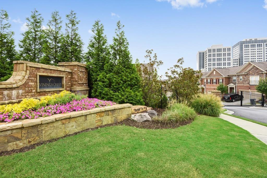 3537 Ashcroft Drive SE