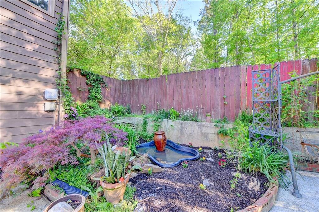 155 Hollyberry Drive