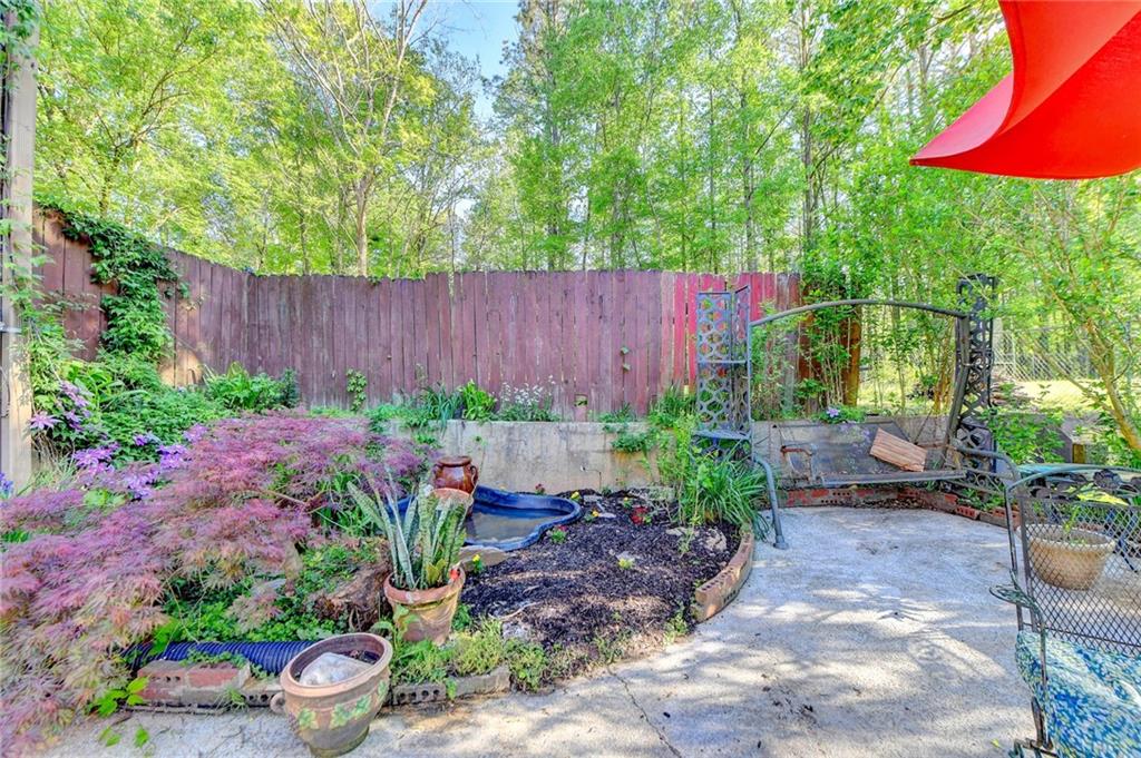 155 Hollyberry Drive