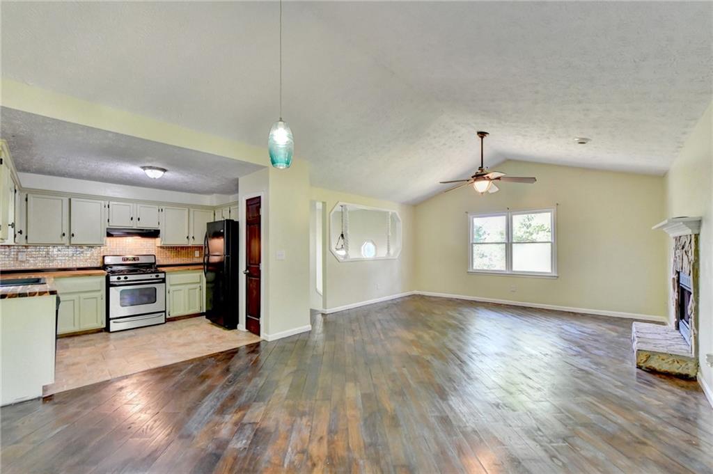 155 Hollyberry Drive