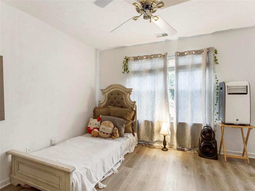 364 Windcroft Circle NW