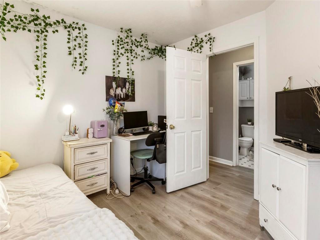 364 Windcroft Circle NW