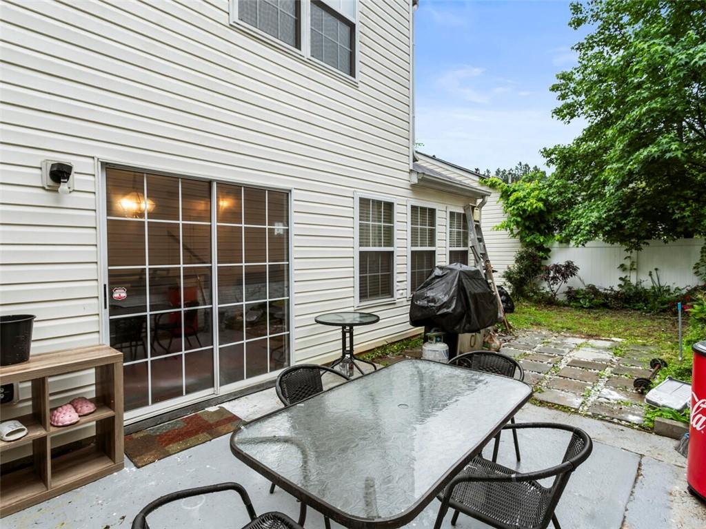 364 Windcroft Circle NW