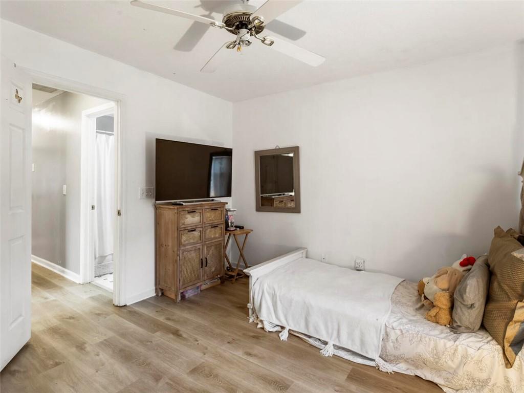 364 Windcroft Circle NW