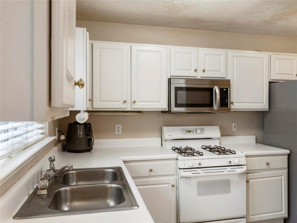 364 Windcroft Circle NW