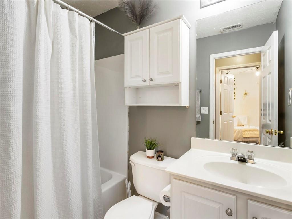 364 Windcroft Circle NW