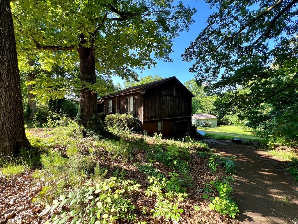 304 Old Farm Road