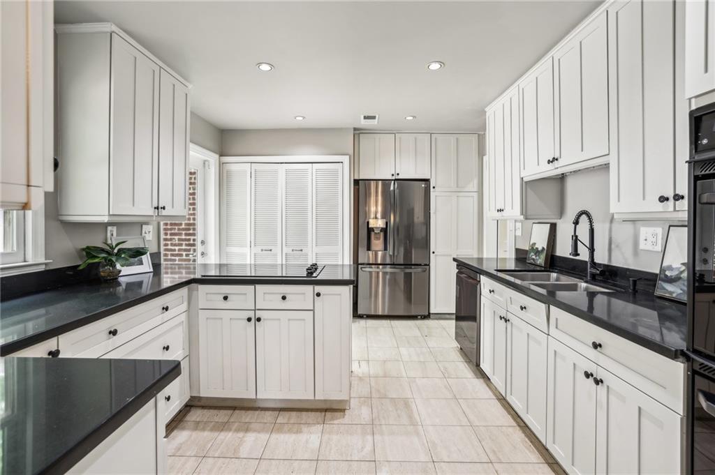 1790 N Rock Springs Road NE