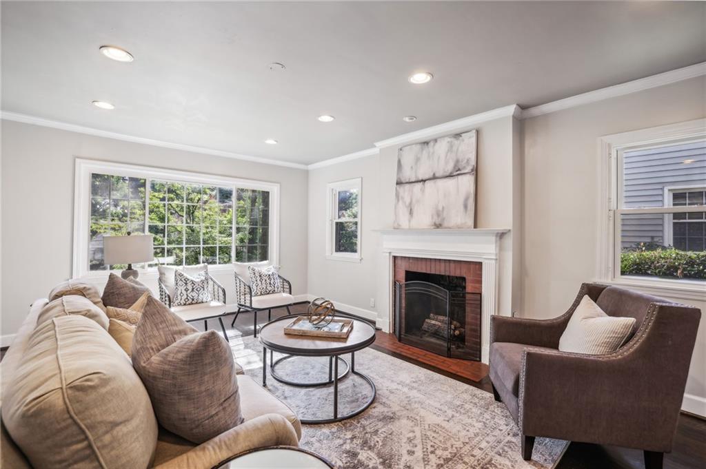 1790 N Rock Springs Road NE