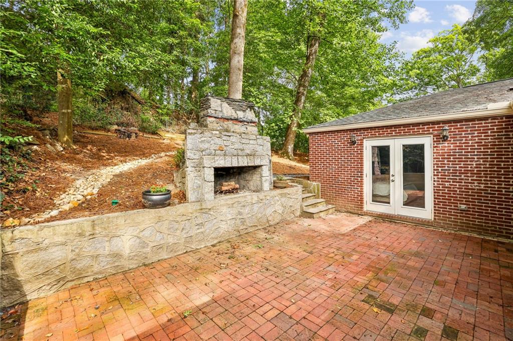 1790 N Rock Springs Road NE