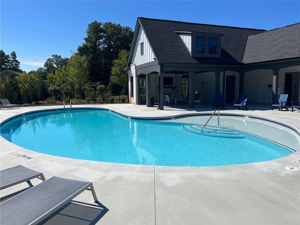 255 Walker Avenue Drive Unit 128
