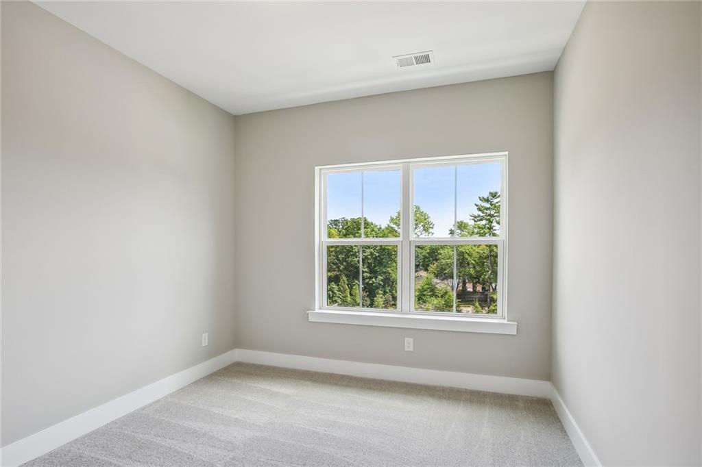255 Walker Avenue Drive Unit 128