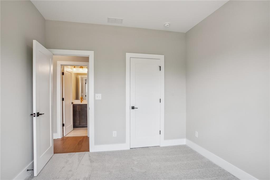 255 Walker Avenue Drive Unit 128