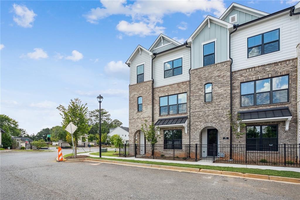 255 Walker Avenue Drive Unit 128