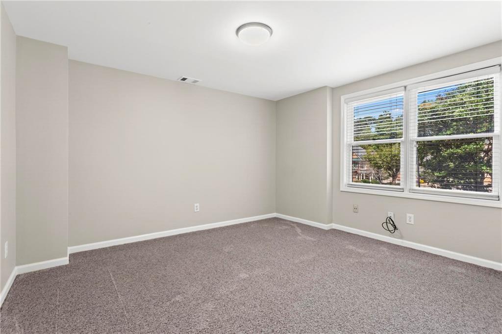 730 Vinings Estates Drive SE