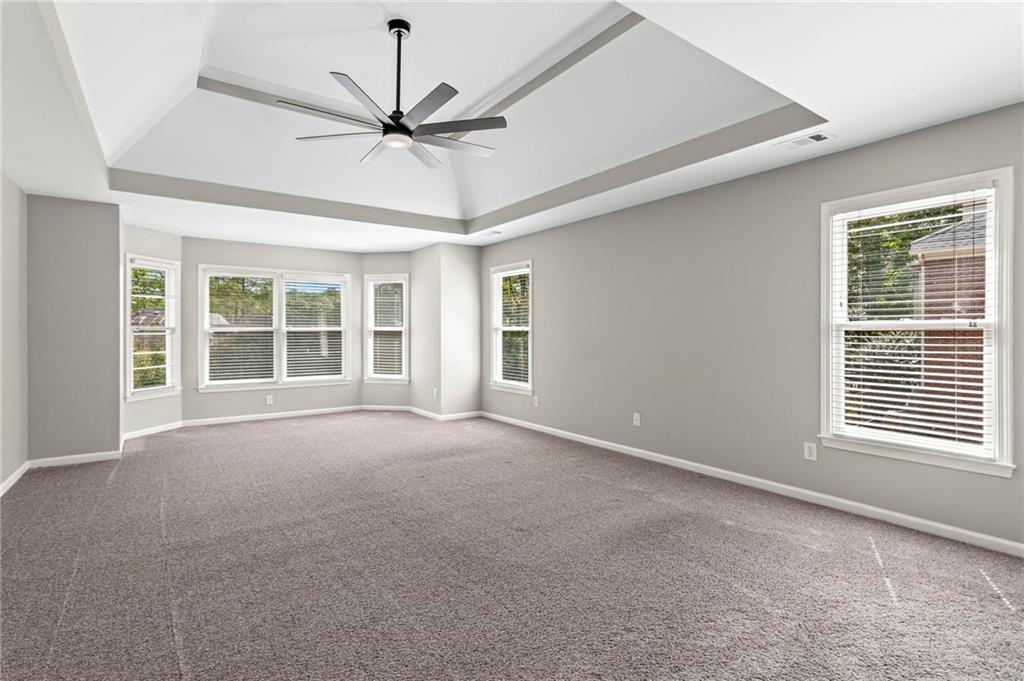 730 Vinings Estates Drive SE