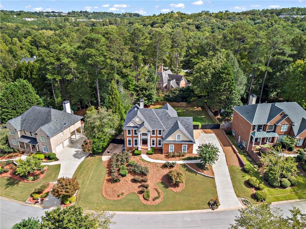 730 Vinings Estates Drive SE