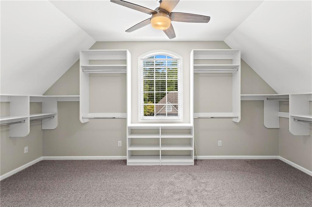 730 Vinings Estates Drive SE