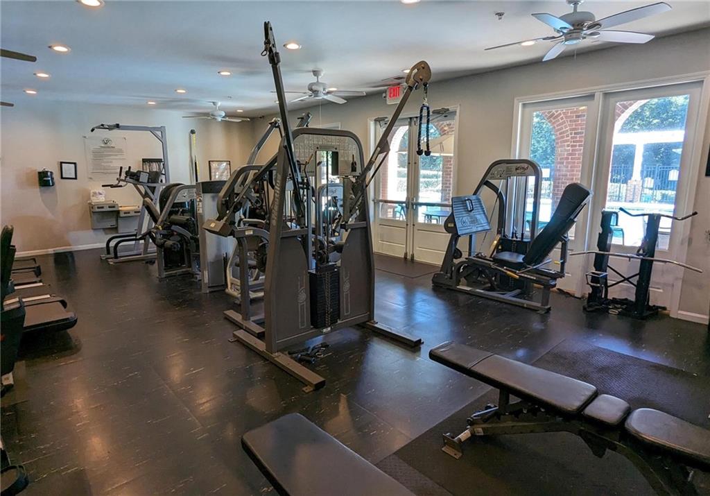 730 Vinings Estates Drive SE