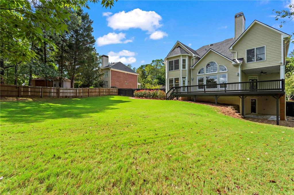 730 Vinings Estates Drive SE