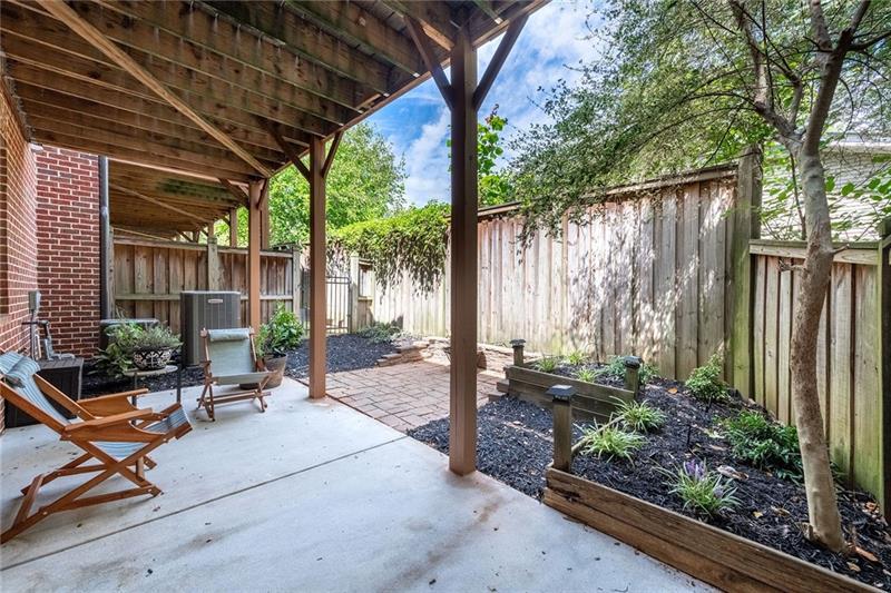 1281 Lullwater Park Circle