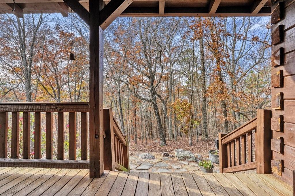 49 Holly Springs Road NE