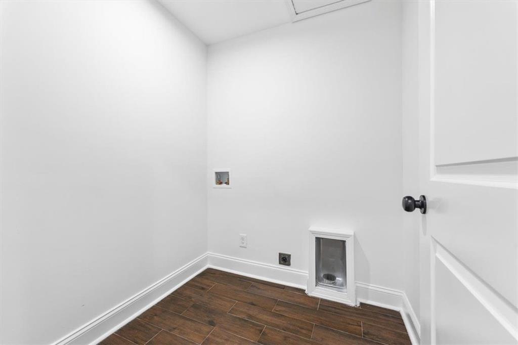 1546 Walker Street SE