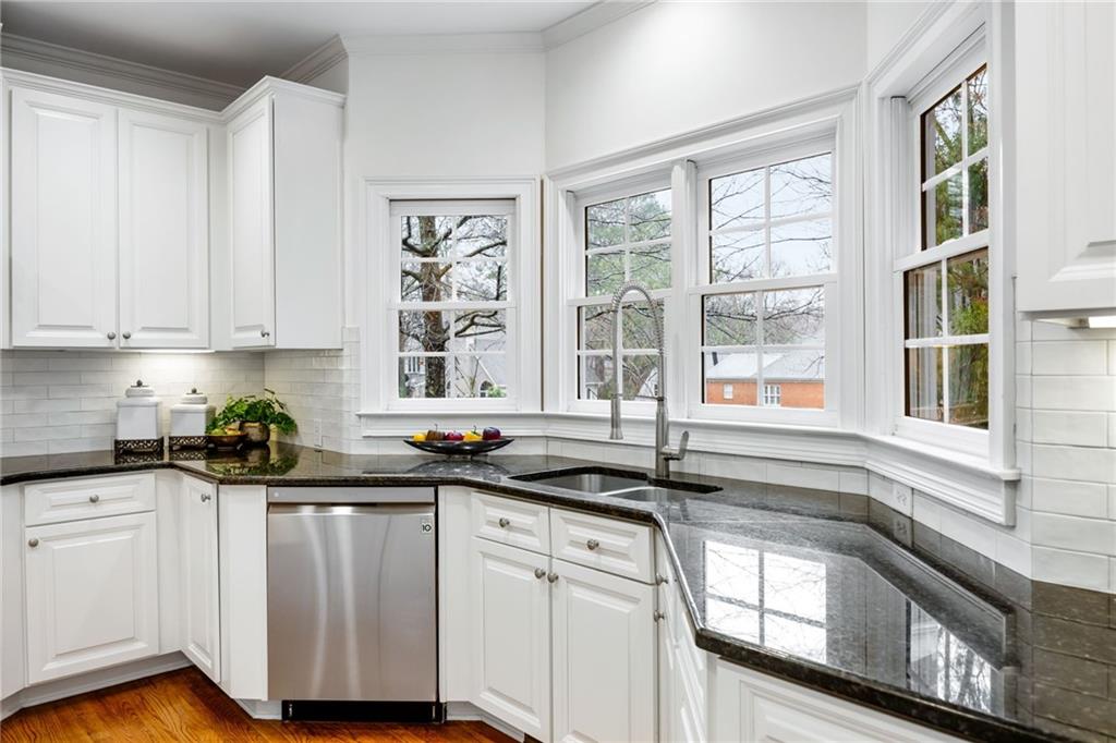 1117 Blackwell Farm Drive NE