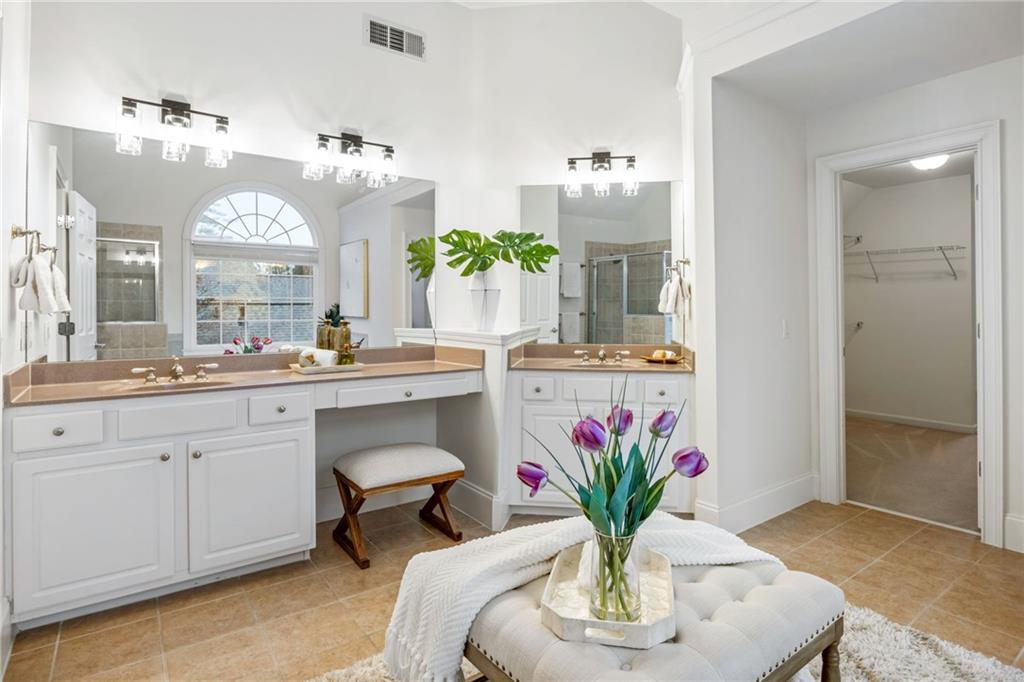 1117 Blackwell Farm Drive NE