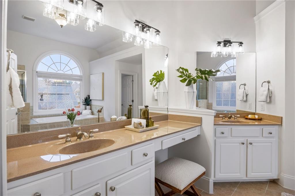 1117 Blackwell Farm Drive NE