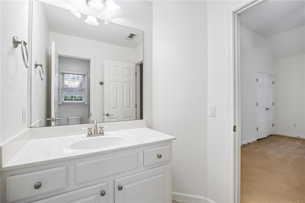 1117 Blackwell Farm Drive NE