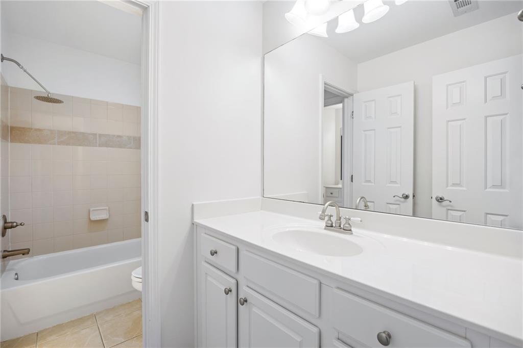 1117 Blackwell Farm Drive NE