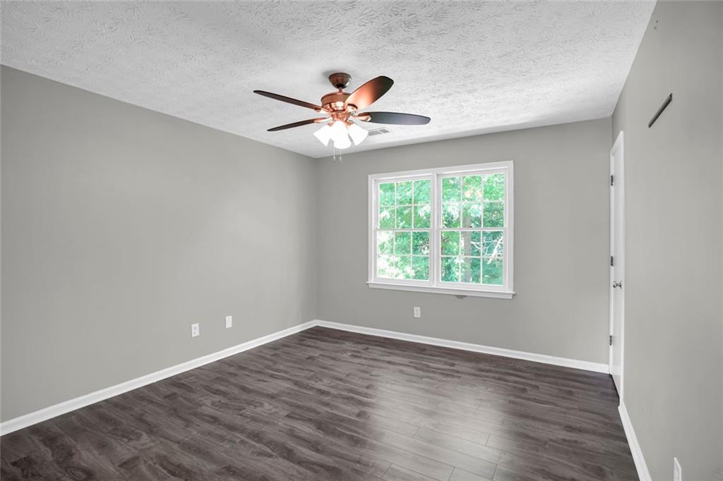450 Canterbury Lane Lane