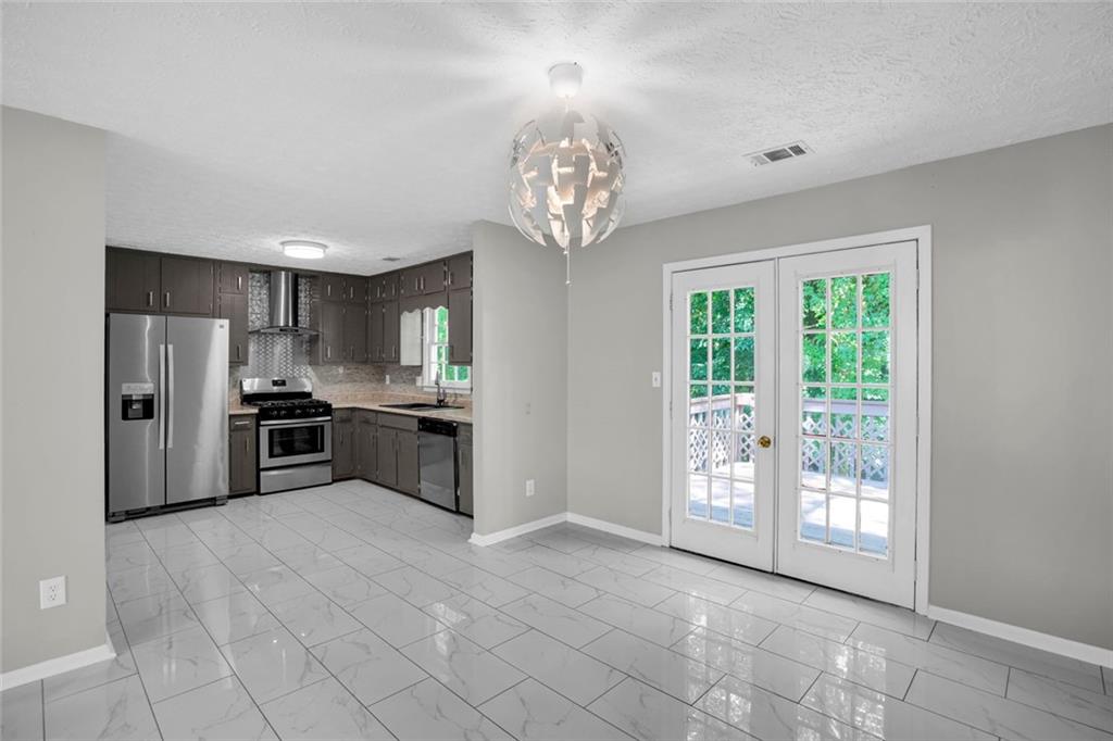 450 Canterbury Lane Lane