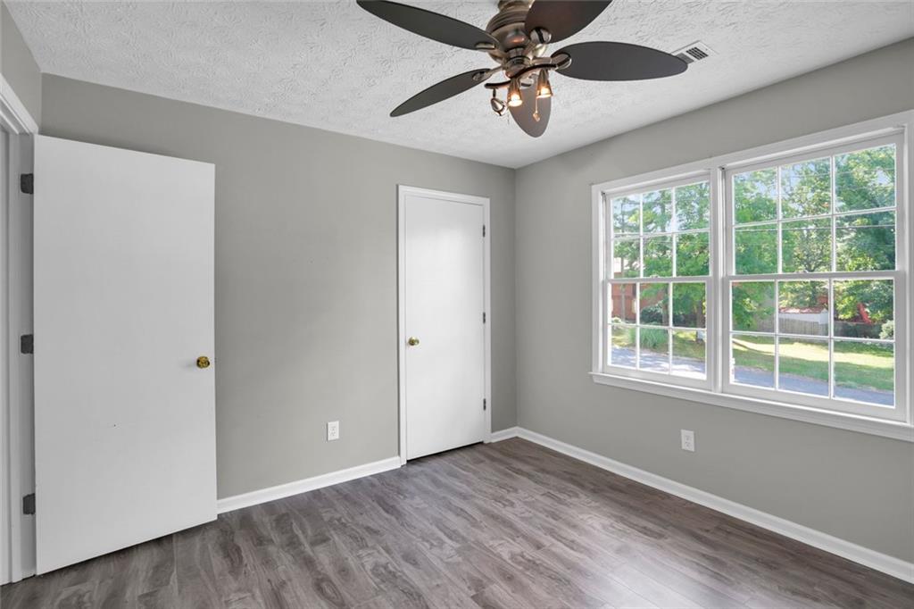 450 Canterbury Lane Lane
