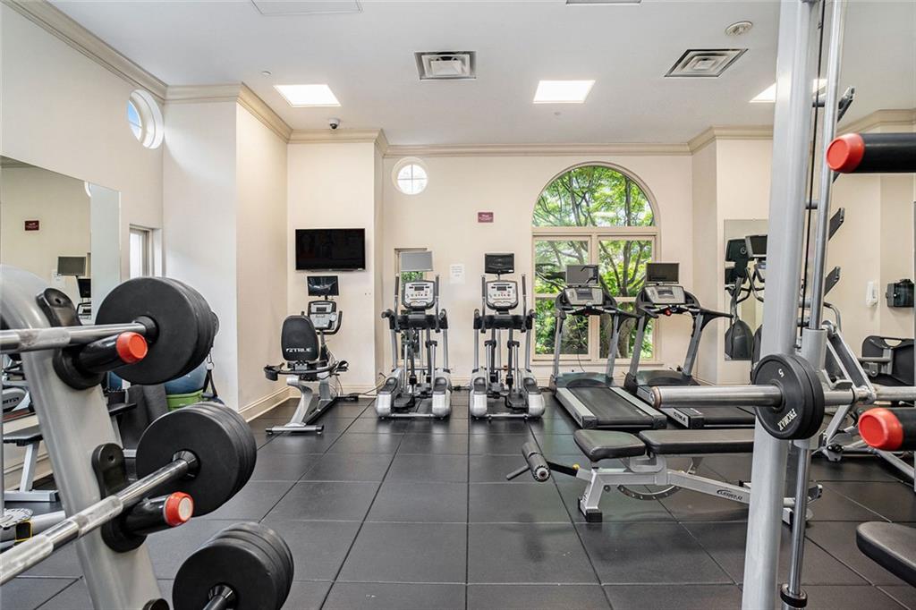 199 14th Street Street NE Unit 704