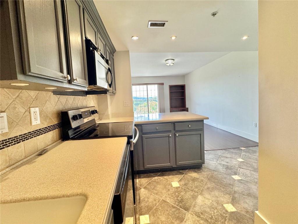 199 14th Street Street NE Unit 704