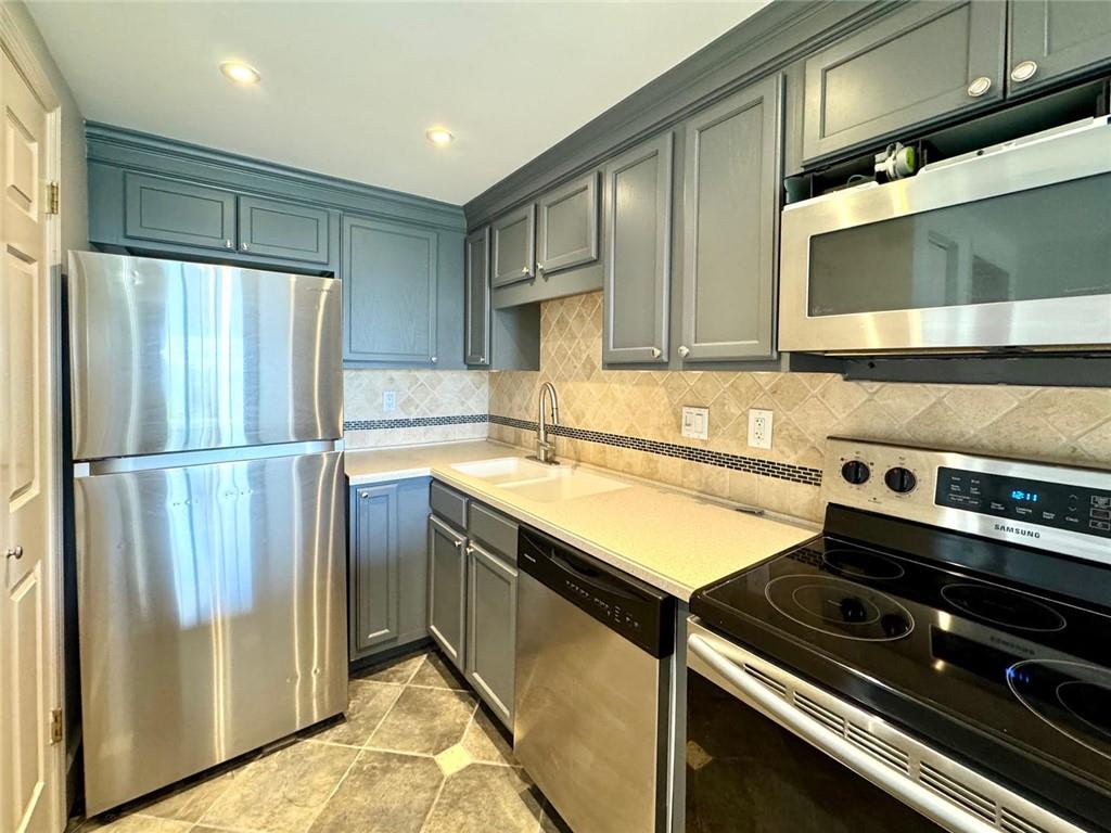 199 14th Street Street NE Unit 704