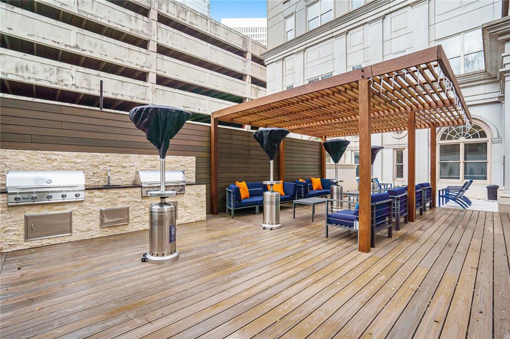 199 14th Street Street NE Unit 704