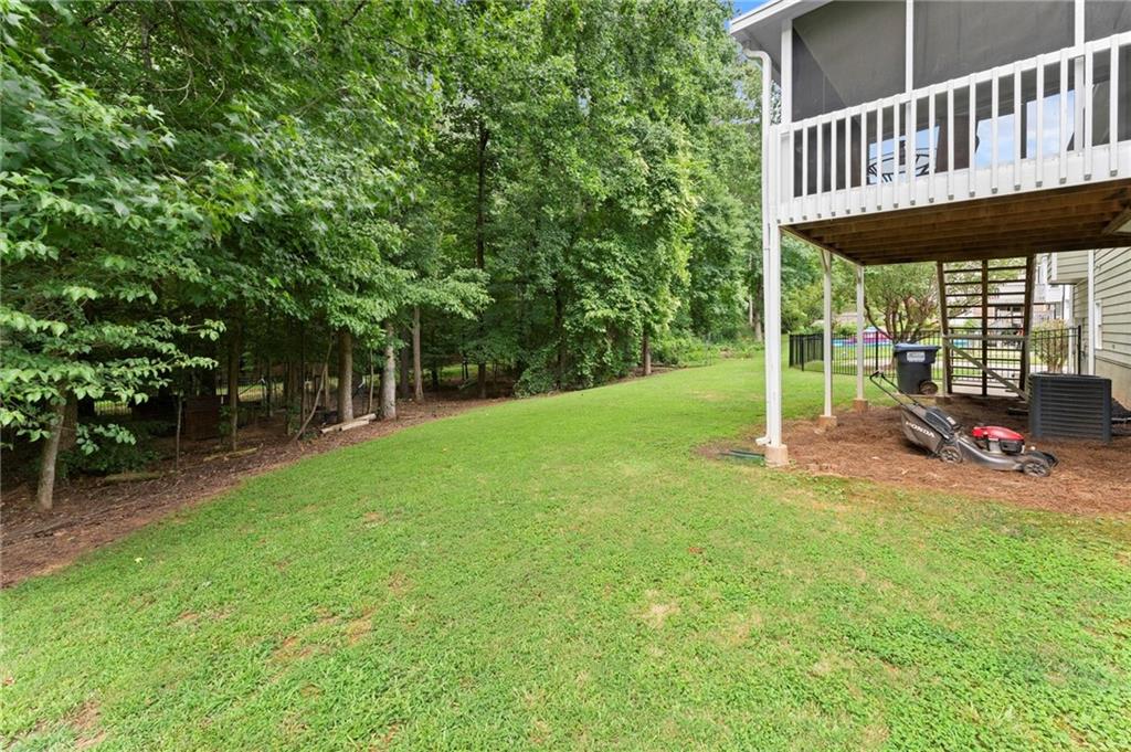 3932 Marguerite Drive NW