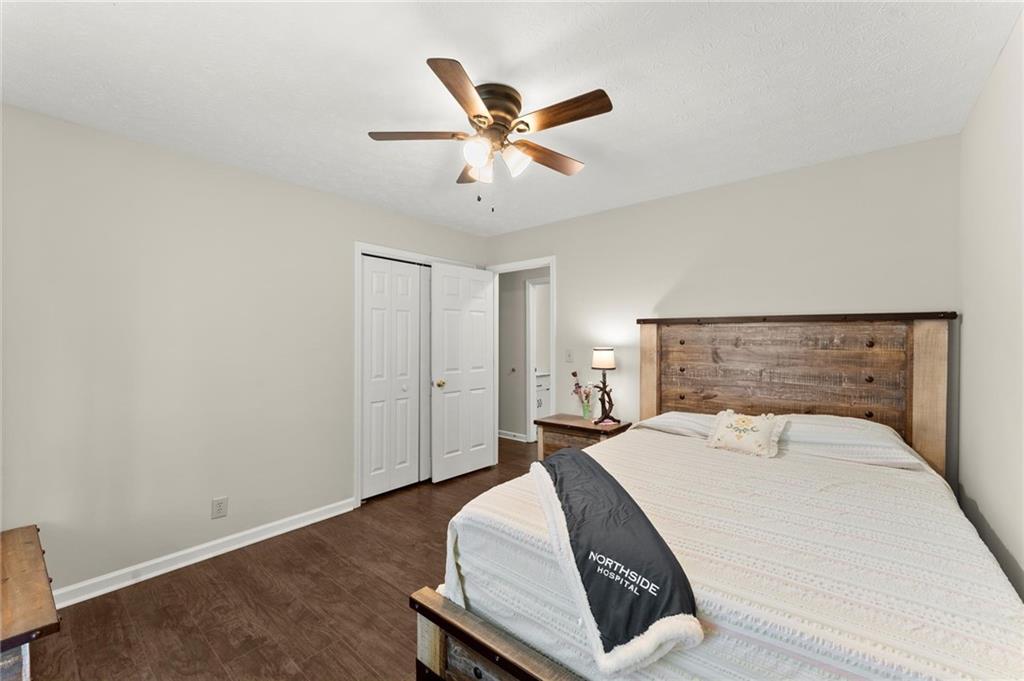 3932 Marguerite Drive NW