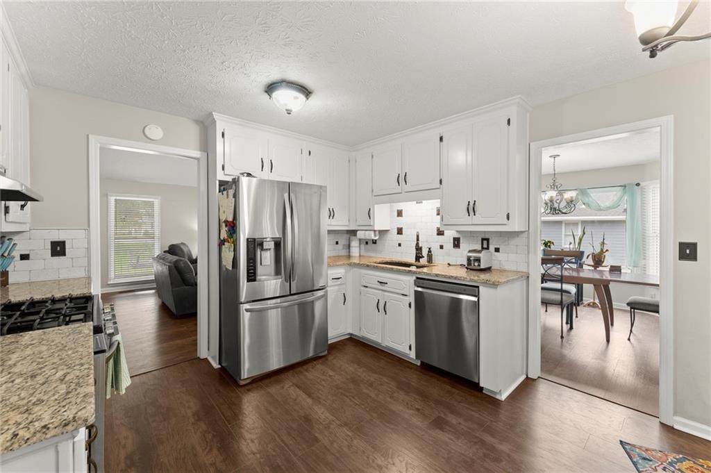 3932 Marguerite Drive NW